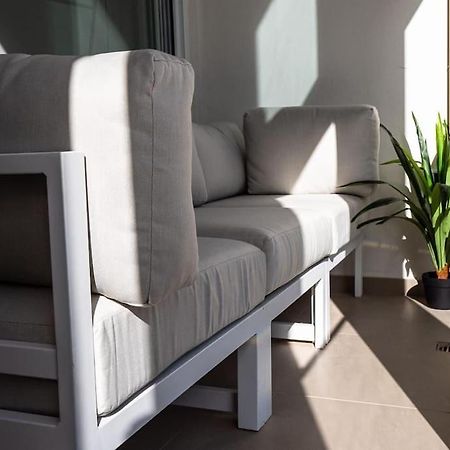 Intempo The First Apartment Benidorm Bagian luar foto