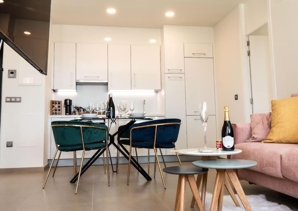 Intempo The First Apartment Benidorm Bagian luar foto